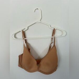 Skims Weightless Scoop Bra 36C Sienna